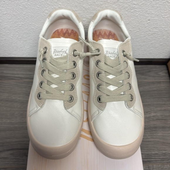 BlowFish Malibu Women's Boardwalk Slip On Sneaker - Picture 4 of 7